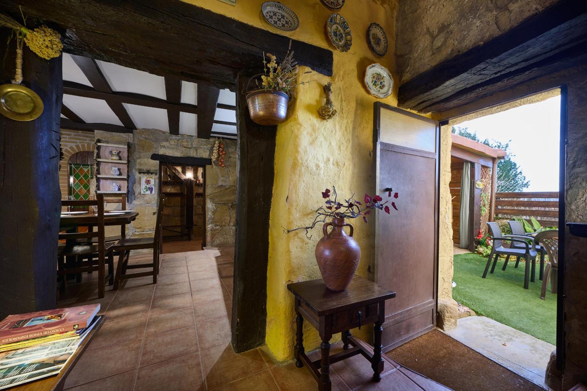 Historic Haven By Fidalsa Villa Labastida Exterior foto